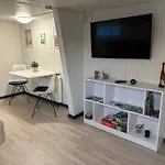 H. C. Lumbyes Vej - Kaelderlejlighed Apartman Odense