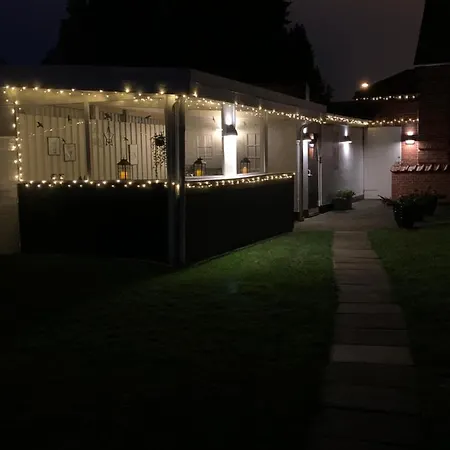 Apartamento H. C. Lumbyes Vej - Kaelderlejlighed *